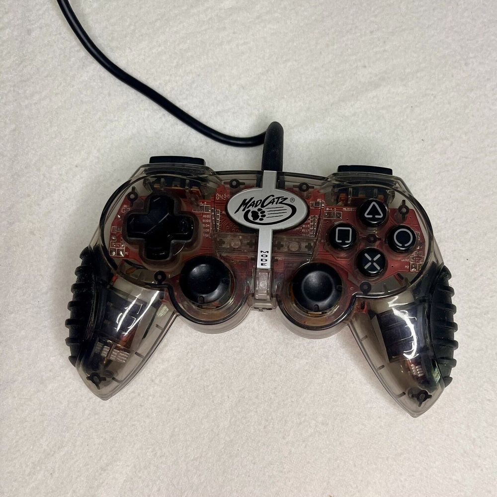 CLEAR Black Mad Catz  Controller Sony PlayStation‎ 2 Model 8226 *NOT TESTED